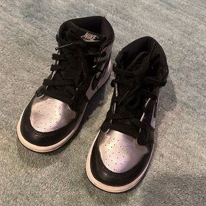 Toddler silver and black jordan 1